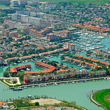 Stunning Seaview Terraced * 圣玛格丽塔波尔勒港